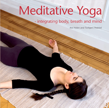 Meditative Yoga - Yogaboken finns på engelska och på norska